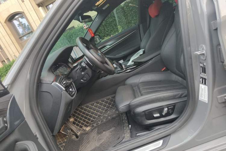 Used BMW 5 Series 2022 Updated 530i M Sport Package Left Front Seat