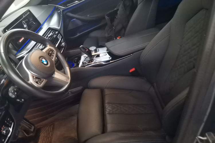 Used BMW 5 Series 2022 Updated 530i M Sport Package Left Front Seat