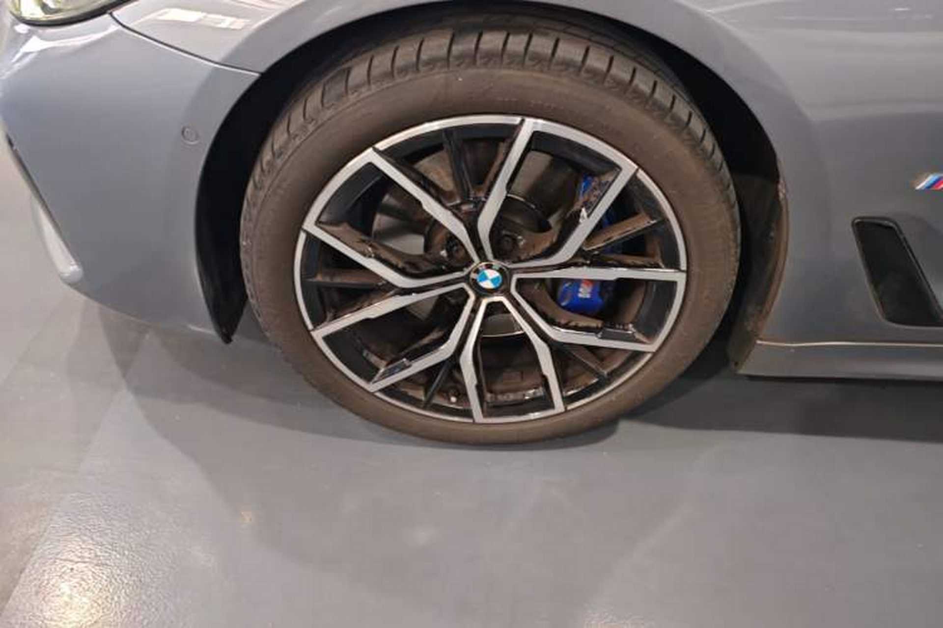 Used BMW 5 Series 2022 530i M Sport Package Left Front Wheel Hub