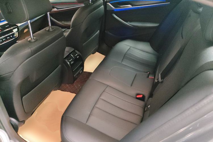 Used BMW 5 Series 2022 Restyled 525i M Sport Package Left Rear Seat
