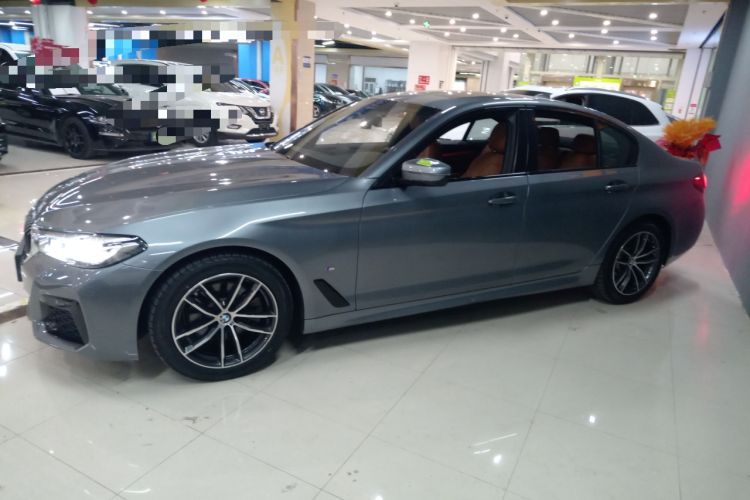 Used BMW 5 Series 2022 525i M Sport Package Left Side