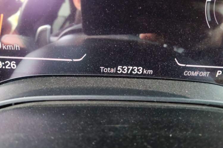 Used BMW 5 Series 2022 Restyled 540i Luxury Edition M Sport Package Odometer Close Up