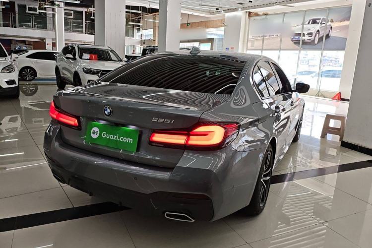 Used BMW 5 Series 2022 Second Facelift 525i M Sport Package Rear Right 45 Deg
