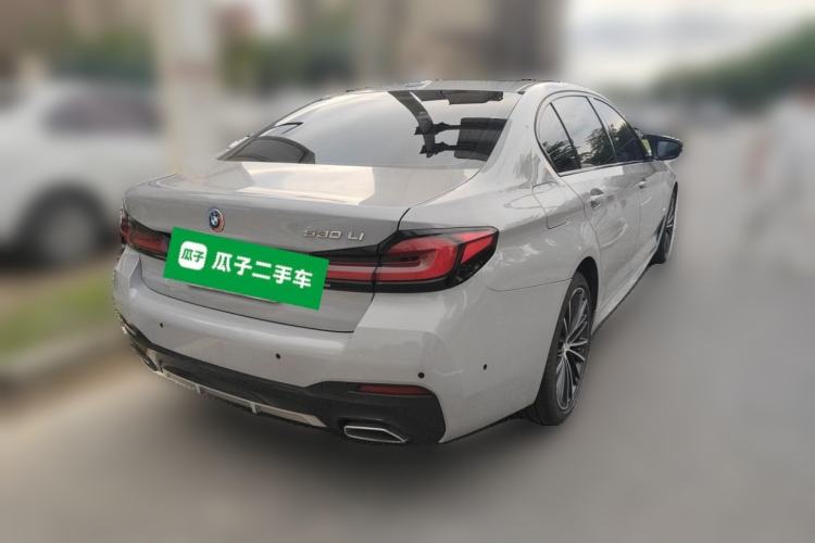 Used BMW 5 Series 2022 530Li Leading Model M Sport Package Rear Right 45 Deg