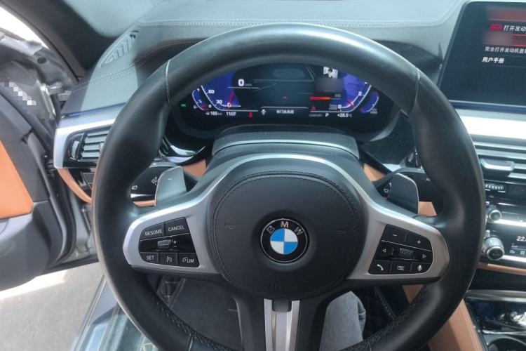 Used BMW 5 Series 2022 540i Sport Line M Sport Package Steering Wheel