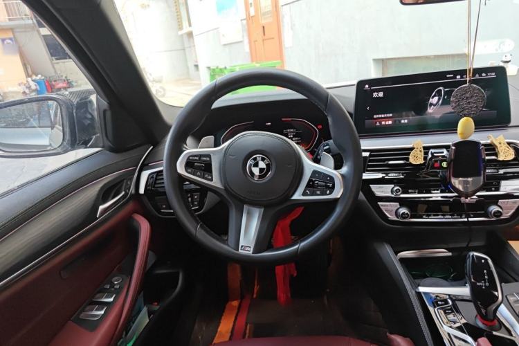 Used BMW 5 Series 2022 530Li Leading Model M Sport Package Steering Wheel