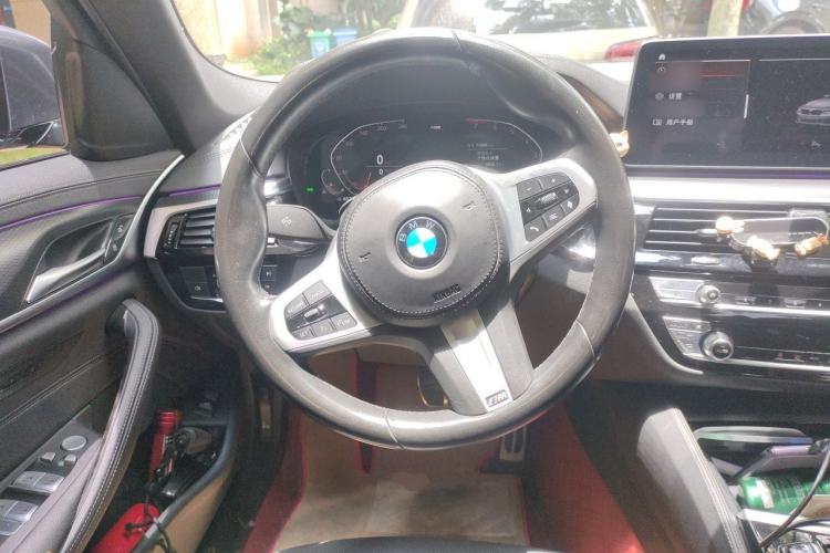 Used BMW 5 Series 2022 525i M Sport Package Steering Wheel