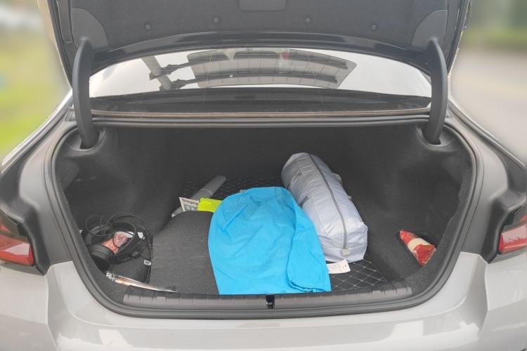 Used BMW 5 Series 2022 530Li Leading Model M Sport Package Trunk