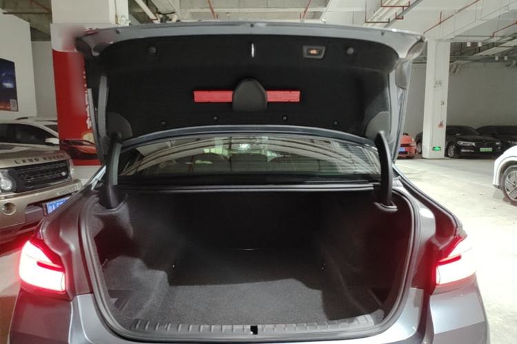 Used BMW 5 Series 2022 Restyled 525i M Sport Package Trunk