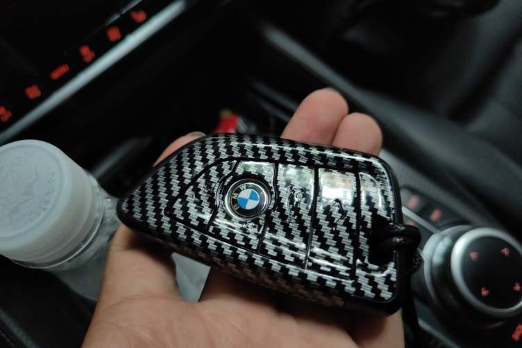 Used BMW 5 Series 2022 Updated 530i M Sport Package Vehicle Key