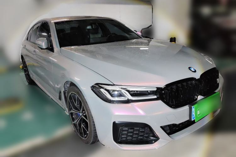 Used BMW 5 Series 2022 530i M Sport Package Front Right 45 Deg