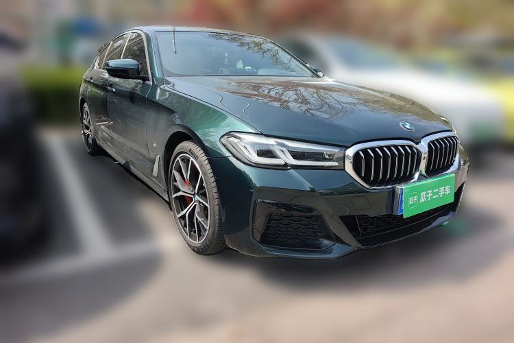 Used BMW 5 Series 2022 Restyled 530i Sport Line with M Sport Package Front Right 45 Deg