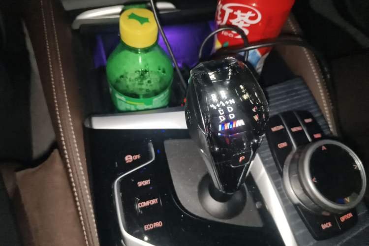 Used BMW 5 Series 2022 Restyled 530Li Luxury Edition M Sport Package Gear Lever