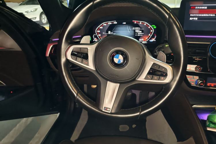 Used BMW 5 Series 2022 Restyled 530Li Luxury Edition M Sport Package Steering Wheel