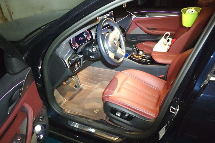 Used BMW 5 Series 2022 Second Facelift 530Li Leading Edition M Sport Package Driver Seat