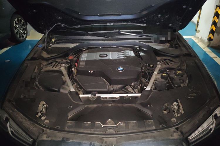 Used BMW 5 Series 2022 Second Facelift 530Li Leading Edition M Sport Package Engine Bay