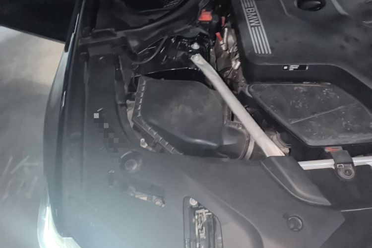 Used BMW 5 Series 2022 Restyled 530Li Leading Edition M Sport Package Engine Bay Right