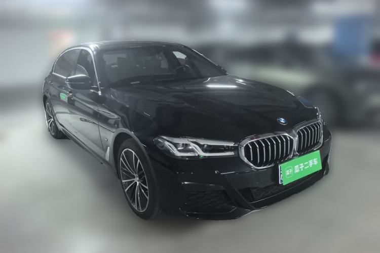 Used BMW 5 Series 2022 Restyled 530Li Leading Edition M Sport Package Front Right 45 Deg