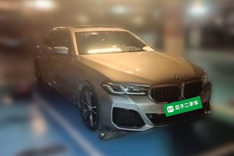 Used BMW 5 Series 2022 Second Facelift 530Li Leading Edition M Sport Package Front Right 45 Deg