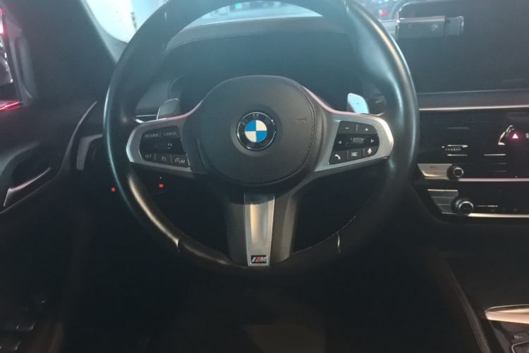 Used BMW 5 Series 2022 Restyled 530Li Leading Edition M Sport Package Steering Wheel