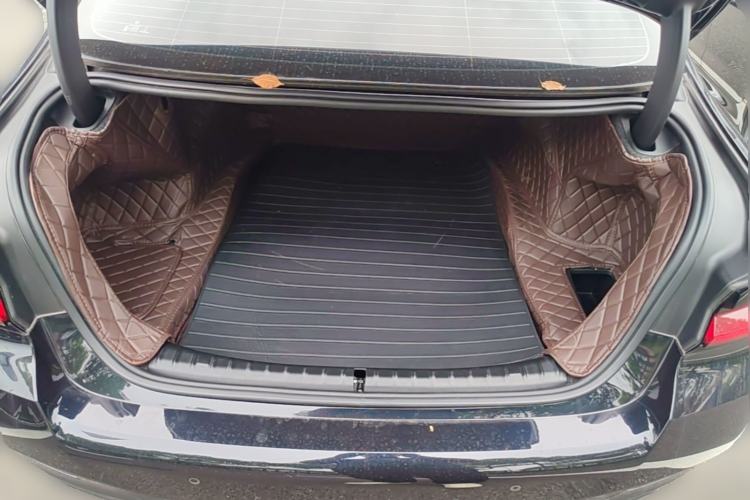 Used BMW 5 Series 2022 Restyled 525Li M Sport Package Trunk