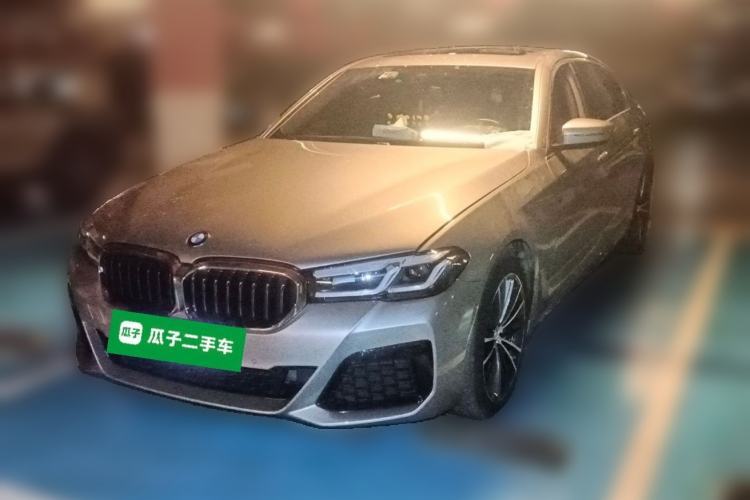 Used BMW 5 Series 2022 Second Facelift 530Li Leading Edition M Sport Package Guazi used car, China used car export, Used car for sale, Used BMW cars, Cheapest cars for sale