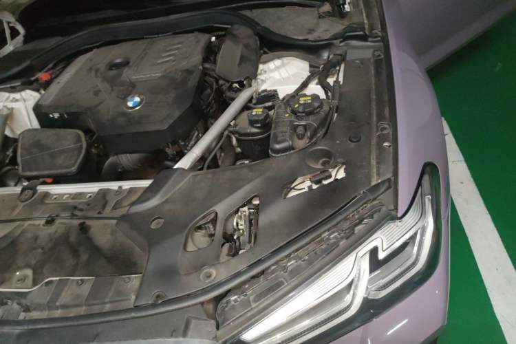 Used BMW 5 Series 2022 Restyled 530Li Leading Edition M Sport Package Engine Bay Left