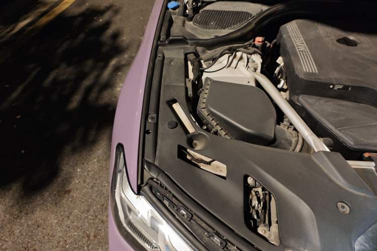 Used BMW 5 Series 2022 Restyled 530Li Leading Edition M Sport Package Engine Bay Right