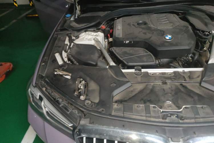 Used BMW 5 Series 2022 Restyled 530Li Leading Edition M Sport Package Engine Bay Right