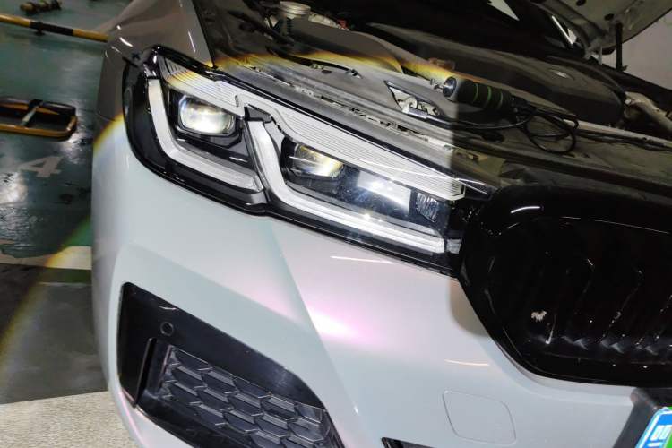Used BMW 5 Series 2022 530i M Sport Package Right Front Headlight
