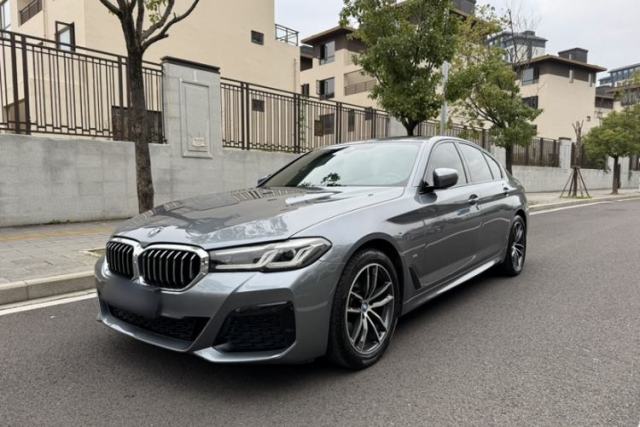 Used BMW 5 Series 2022 Restyled 525i M Sport Package