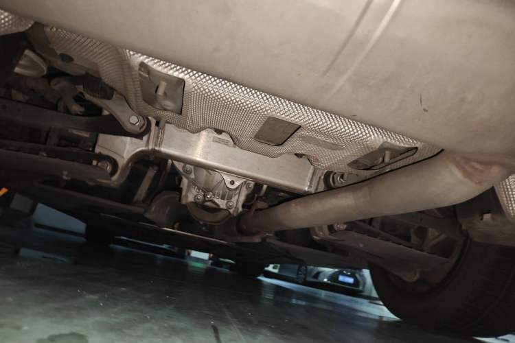 Used BMW 5 Series 2022 Restyled 525i M Sport Package Chassis Rear