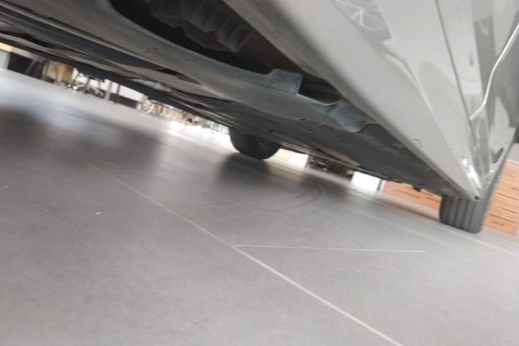 Used BMW 5 Series 2022 Updated 530Li Leading Edition Luxury Package Chassis Rear Right