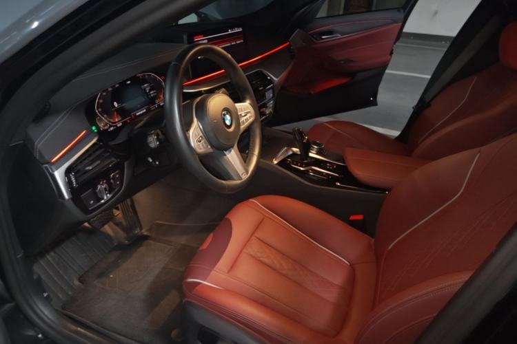 Used BMW 5 Series 2022 Second Facelift 530Li Leading Edition M Sport Package Driver Seat