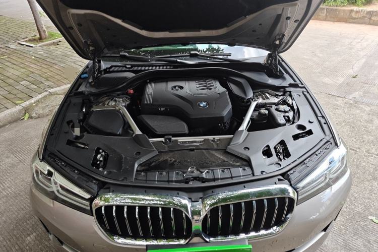 Used BMW 5 Series 2022 Updated 530Li Leading Edition Luxury Package Engine Bay