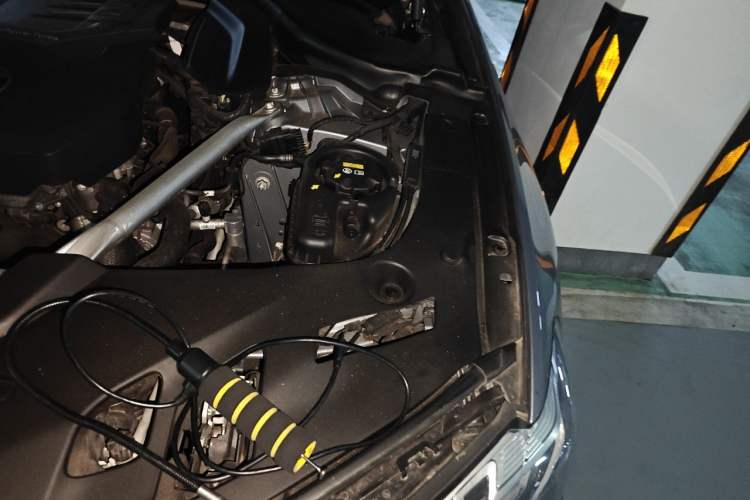 Used BMW 5 Series 2022 Restyled 525i M Sport Package Engine Bay Left