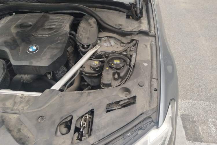 Used BMW 5 Series 2022 Updated 530i M Sport Package Engine Bay Left