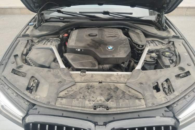 Used BMW 5 Series 2022 Updated 530i M Sport Package Engine Bay
