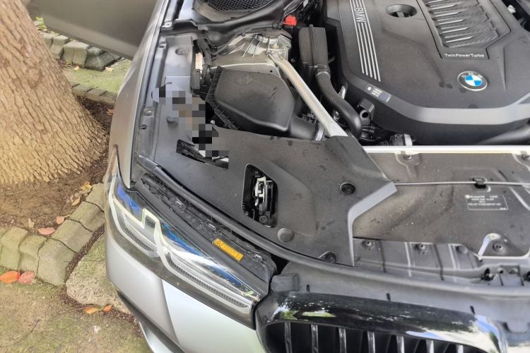 Used BMW 5 Series 2022 540i Sport Line M Sport Package Engine Bay Right