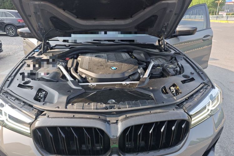 Used BMW 5 Series 2022 Restyled 540i Luxury Edition M Sport Package Engine Bay