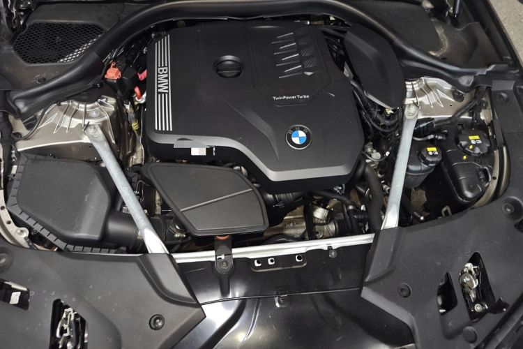 Used BMW 5 Series 2022 Updated 530Li Leading Edition Luxury Package Engine Bay