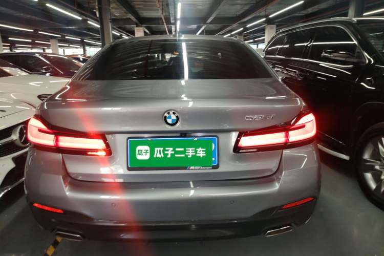 Used BMW 5 Series 2022 Second Facelift 525i M Sport Package Exterior 4