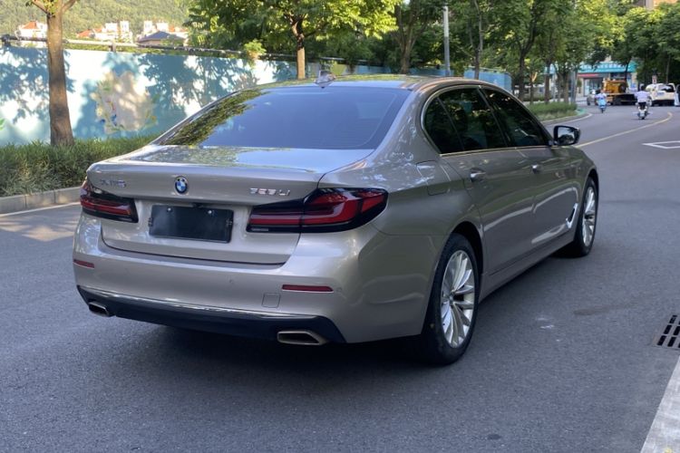 Used BMW 5 Series 2022 Second Facelift 525Li Luxury Package Exterior 6