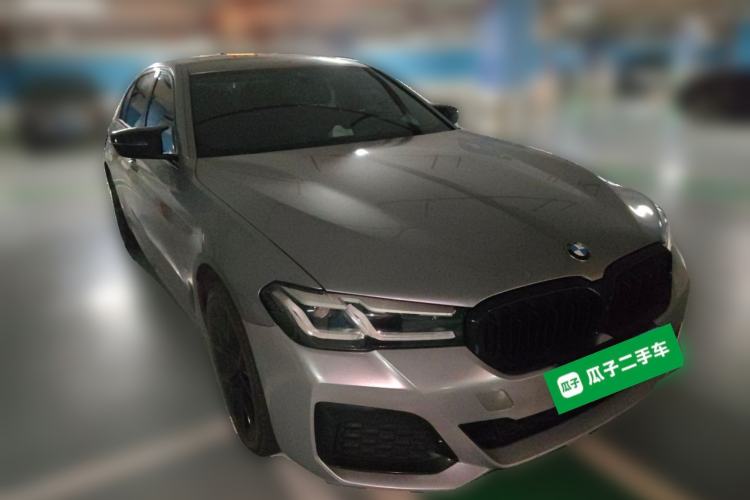 Used BMW 5 Series 2022 Second Facelift 530Li Luxury Version M Sport Package Front Right 45 Deg