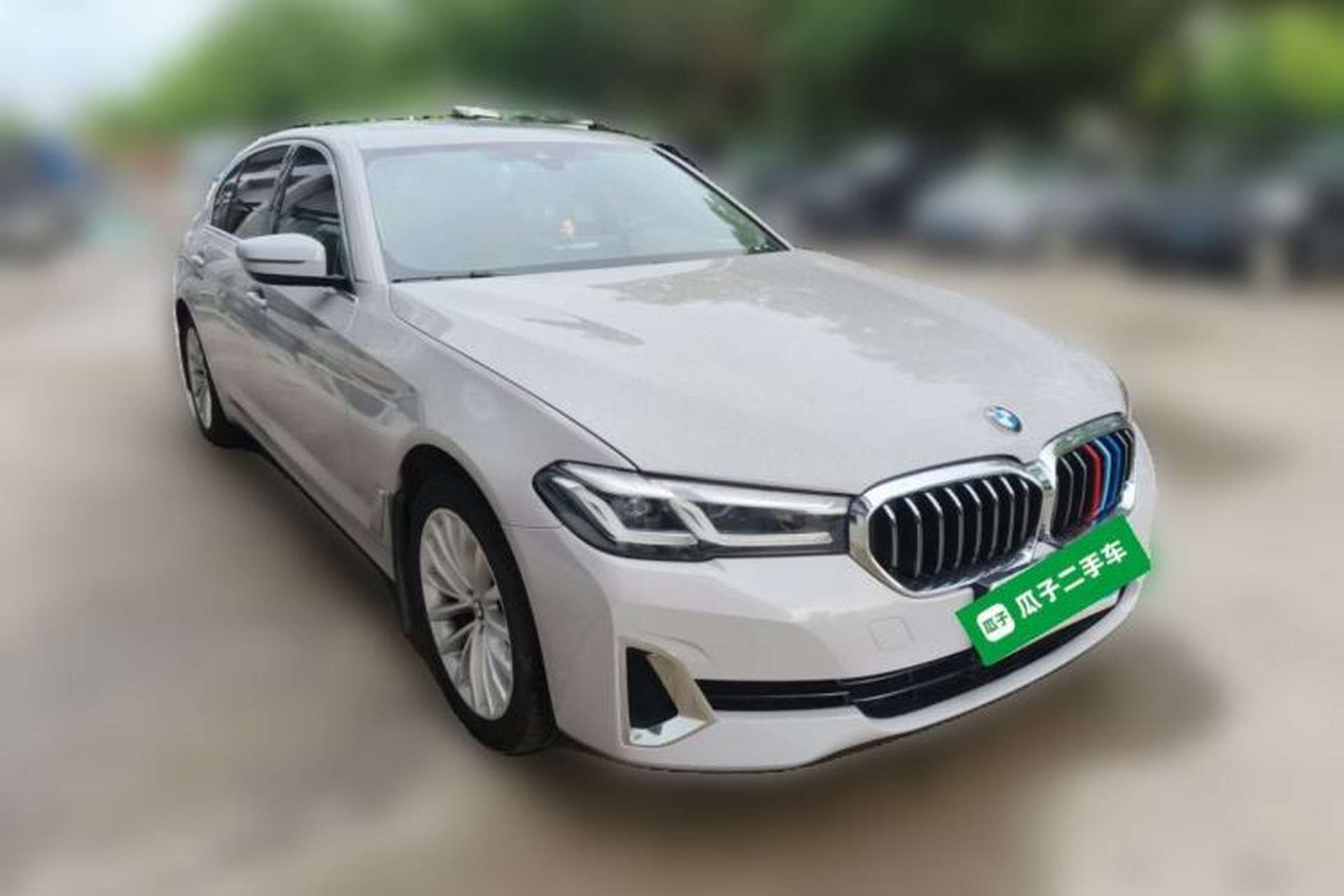 Used BMW 5 Series 2022 Restyled 525Li Luxury Package Front Right 45 Deg