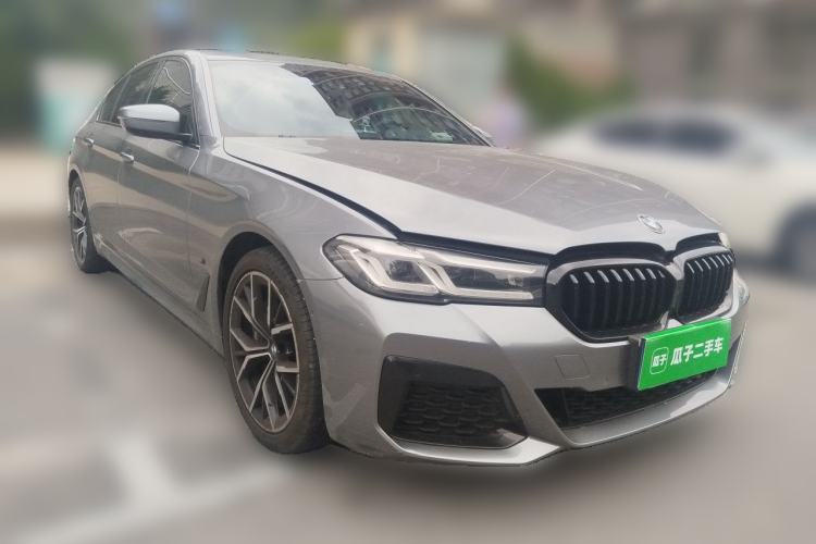 Used BMW 5 Series 2022 Updated 530i M Sport Package Front Right 45 Deg