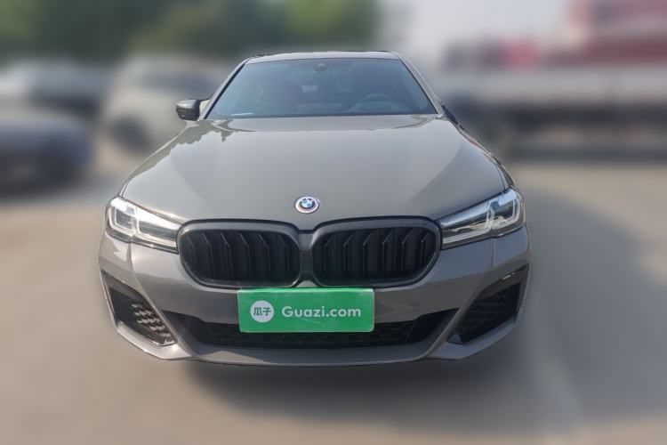Used BMW 5 Series 2022 Restyled 540i Luxury Edition M Sport Package Front