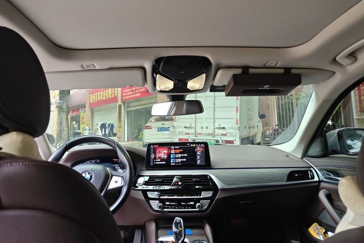 Used BMW 5 Series 2022 Updated 530Li Leading Edition Luxury Package Headliner