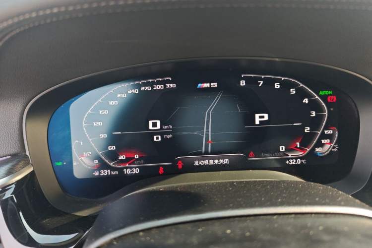 Used BMW 5 Series 2022 Restyled 540i Luxury Edition M Sport Package Instrument Cluster