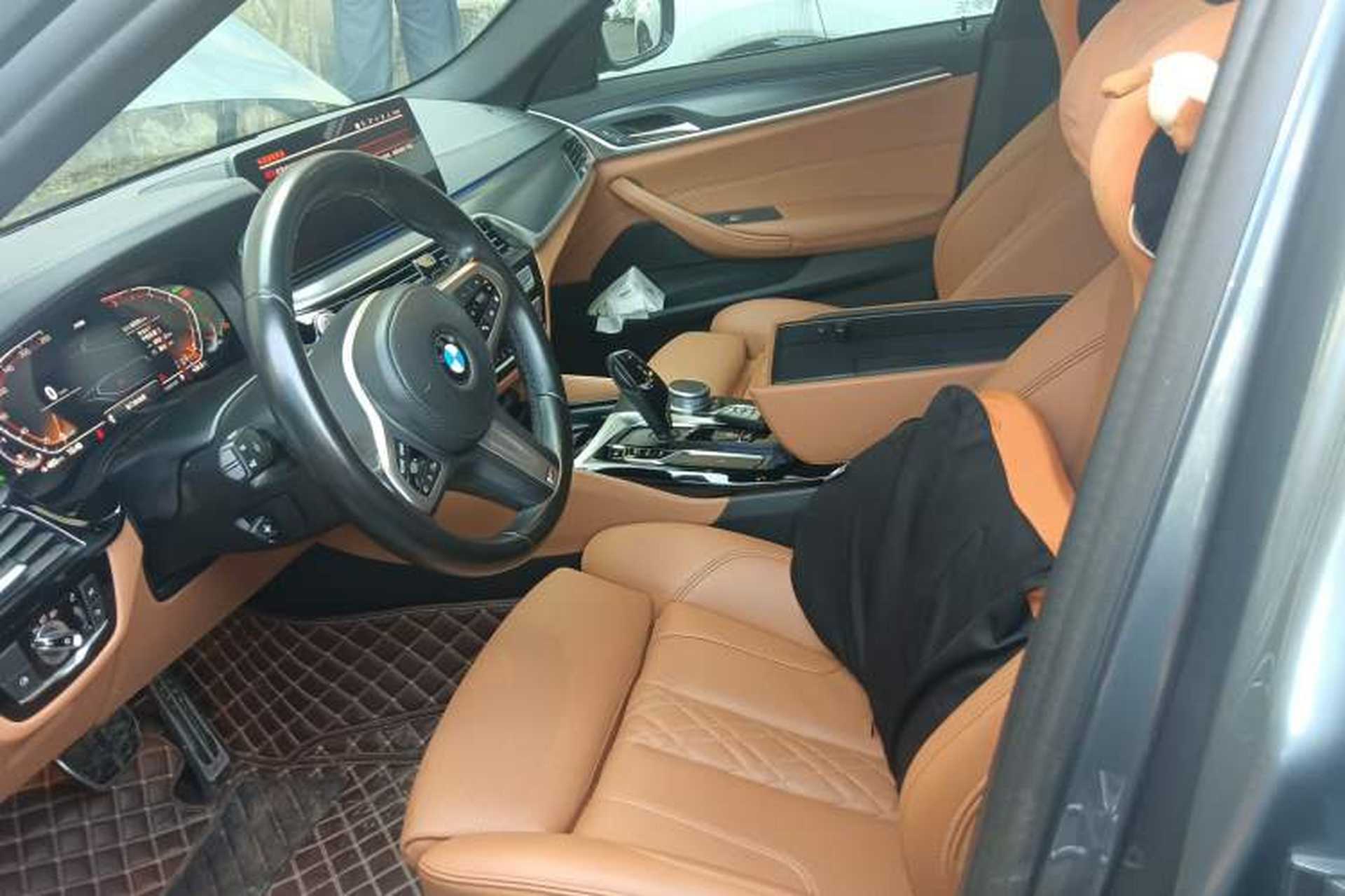 Used BMW 5 Series 2022 525i M Sport Package Left Front Seat
